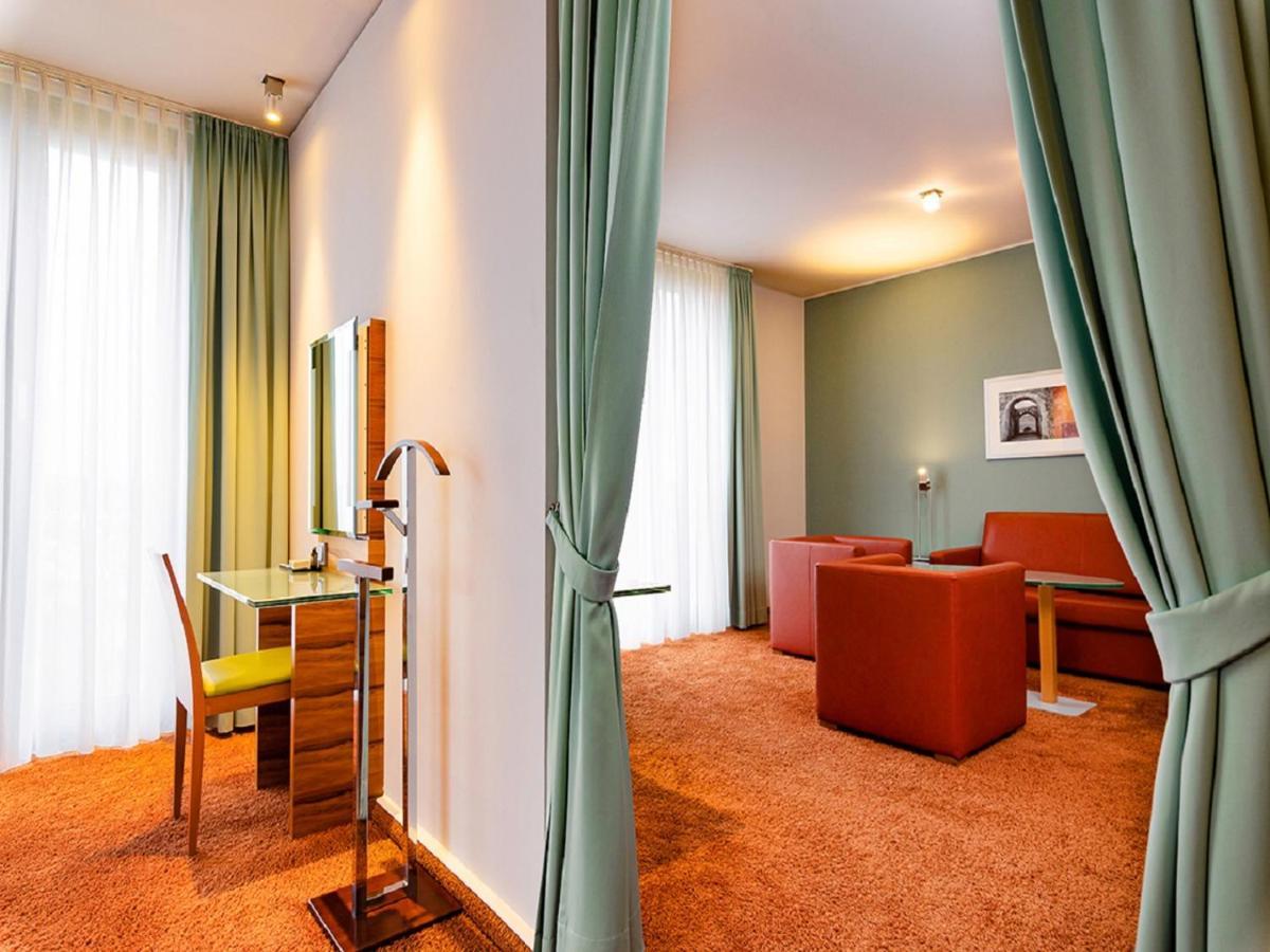 Schlosshotel Hellenstein Heidenheim an der Brenz Bagian luar foto