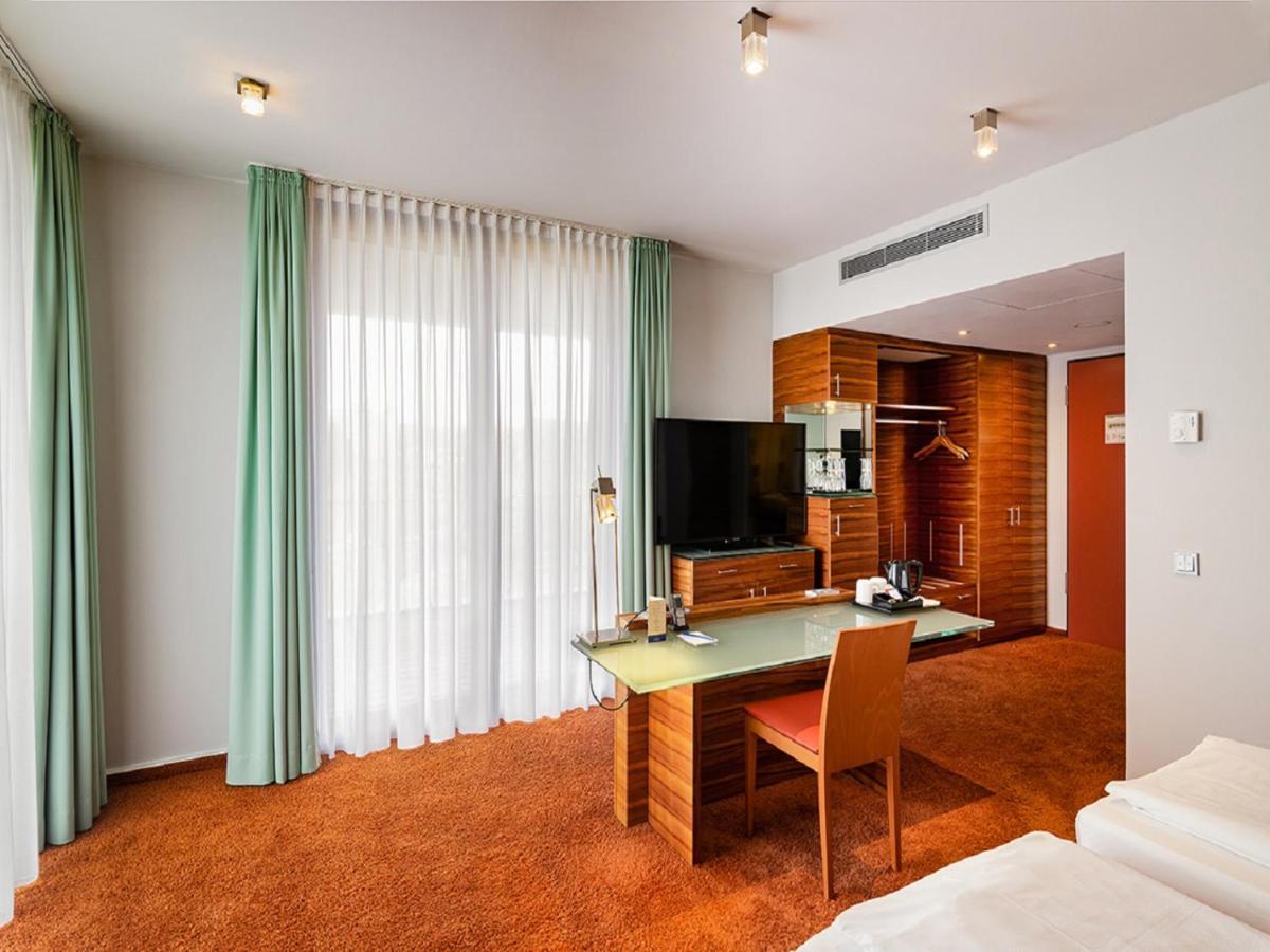 Schlosshotel Hellenstein Heidenheim an der Brenz Bagian luar foto
