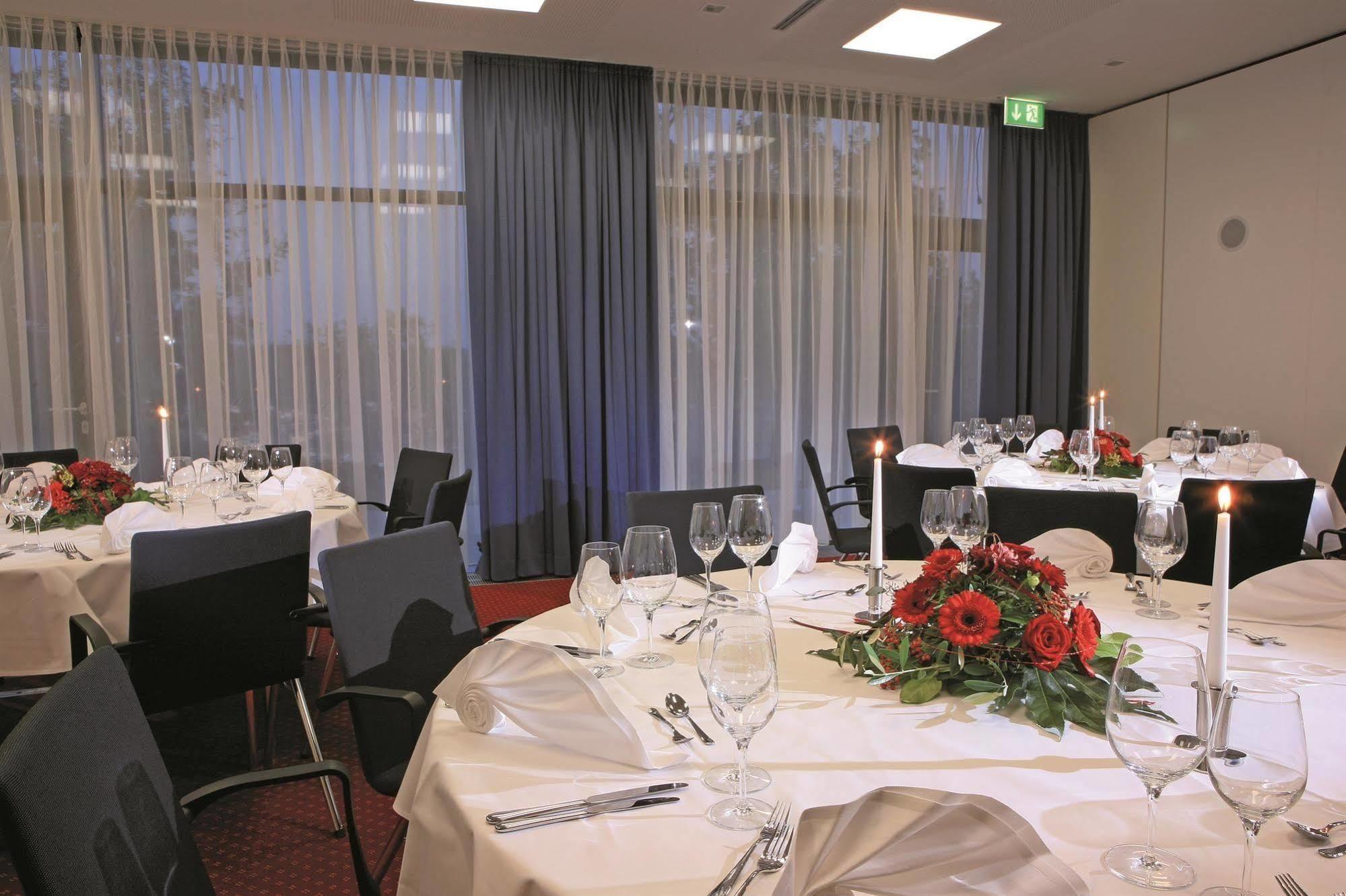 Schlosshotel Hellenstein Heidenheim an der Brenz Restoran foto